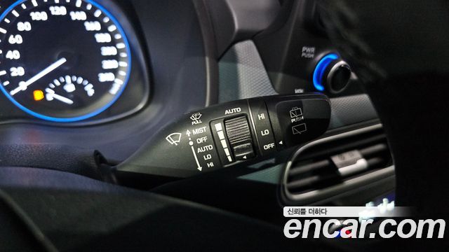 Hyundai Kona 2018 — photo 22