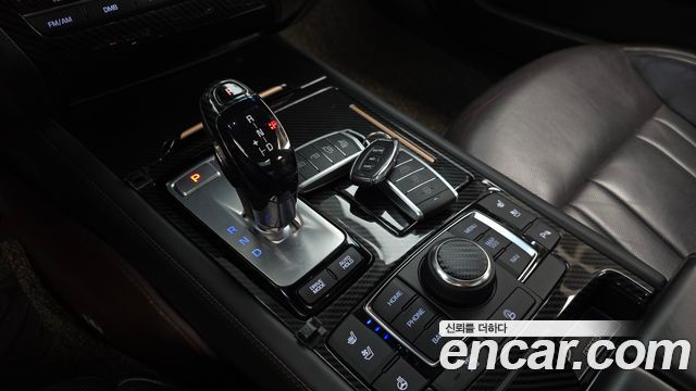 Genesis G80 2017 — photo 12