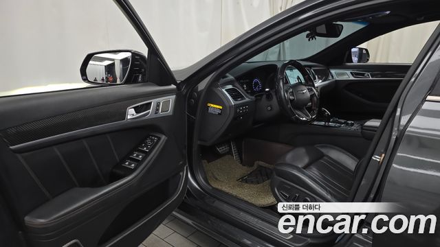 Genesis G80 2017 — photo 13