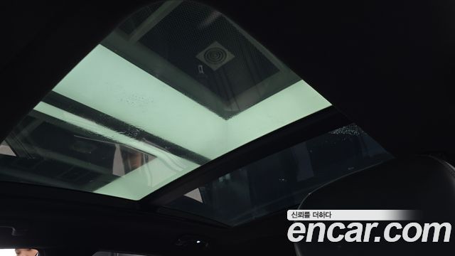 Genesis G80 2017 — photo 21