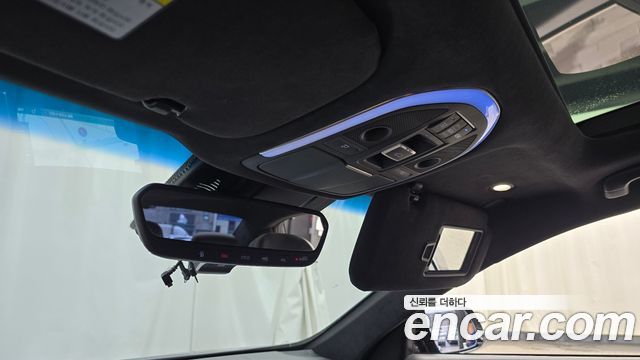 Genesis G80 2017 — photo 25