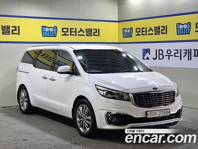 Kia Canival 2015 — photo 2