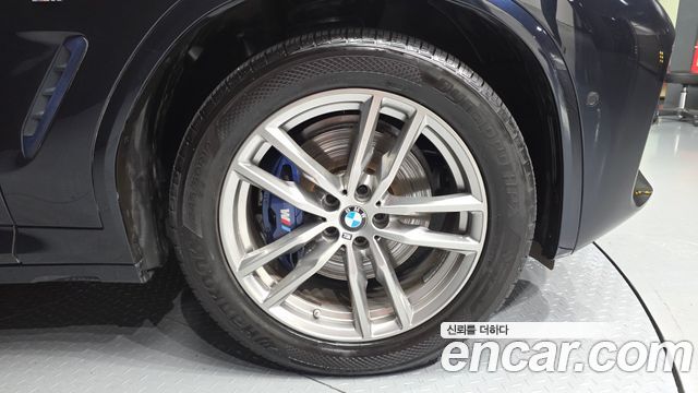 BMW X4 2021 — photo 7