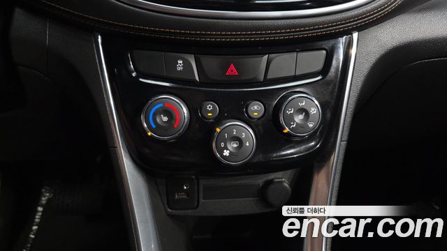 Chevrolet Korea Trax 2018 — photo 23