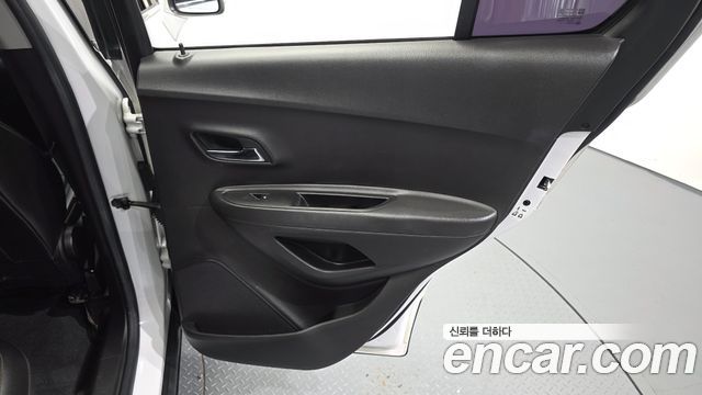 Chevrolet Korea Trax 2018 — photo 15