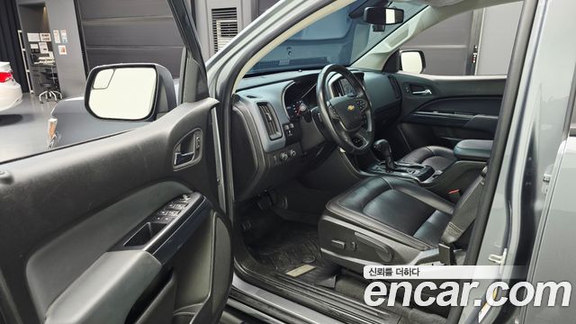 Chevrolet Korea Colorado 2021 — photo 10