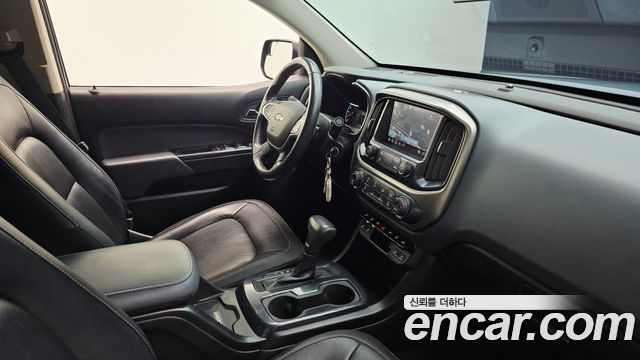 Chevrolet Korea Colorado 2021 — photo 18