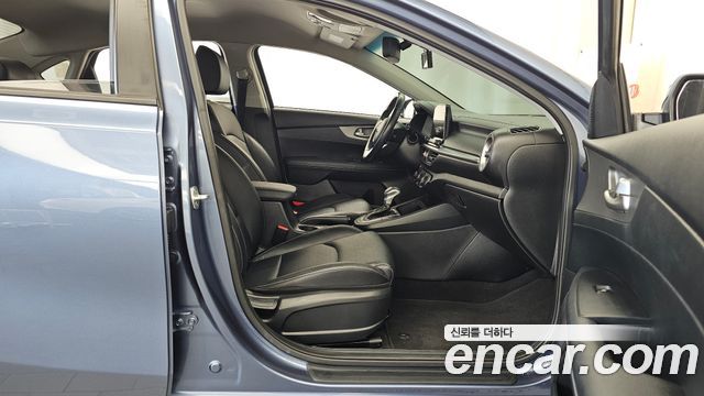 Kia K3 2020 — photo 11