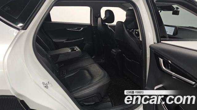 Kia EV6 2024 — photo 16