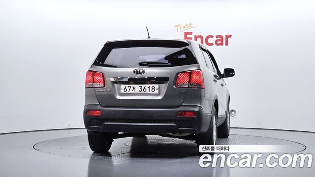 Kia Sorento 2010 — photo 4