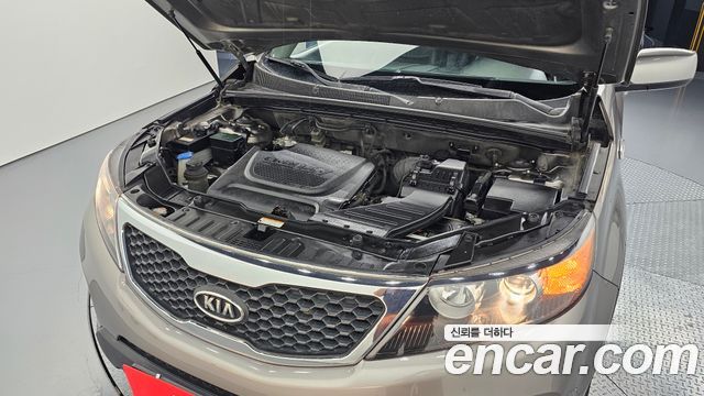 Kia Sorento 2010 — photo 6