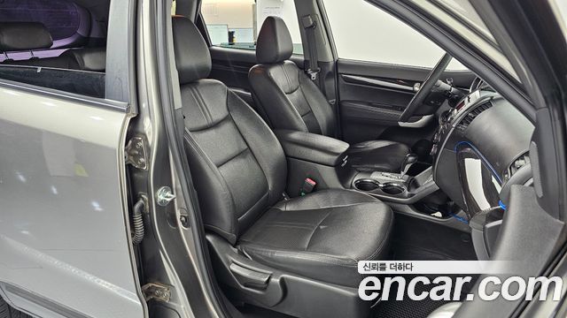 Kia Sorento 2010 — photo 18