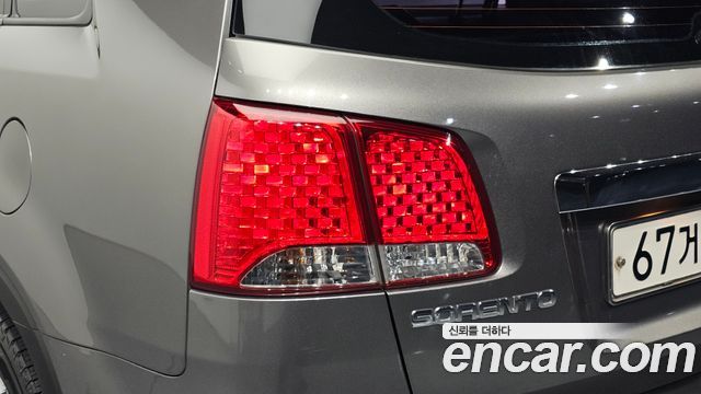 Kia Sorento 2010 — photo 9