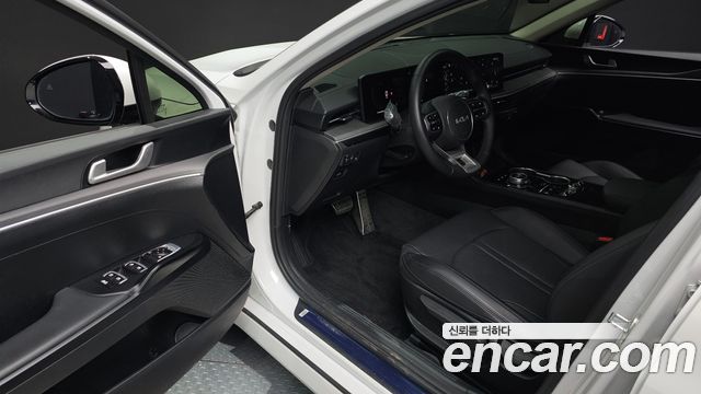 Kia K5 2024 — photo 10