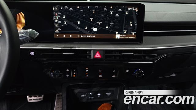 Kia K5 2024 — photo 14