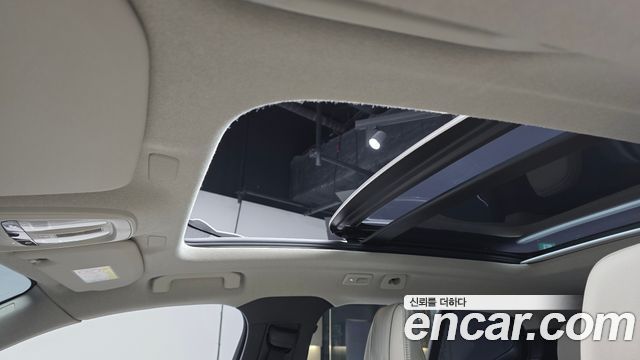 Volvo XC40 2023 — photo 25