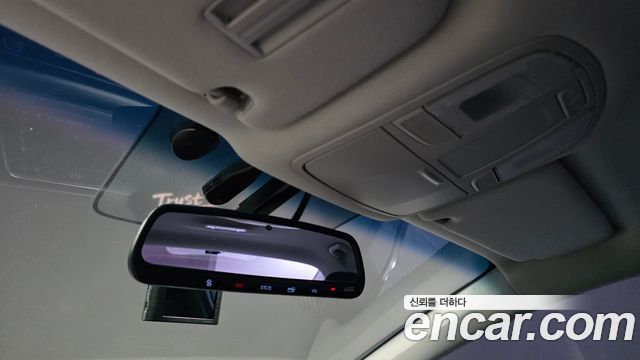 Hyundai Sonata 2018 — photo 19