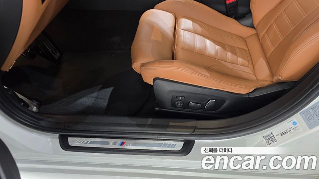 BMW 3-Series 2024 — photo 36