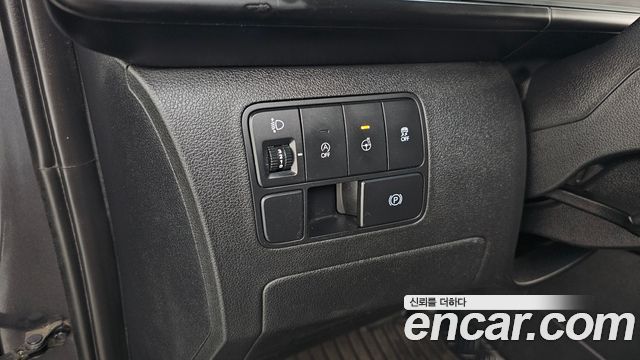 Hyundai Staria 2022 — photo 25