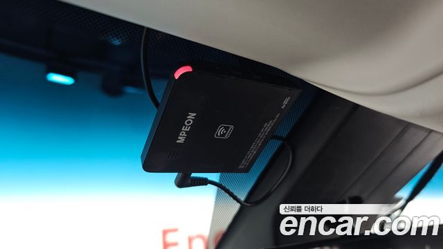 Hyundai Staria 2022 — photo 33