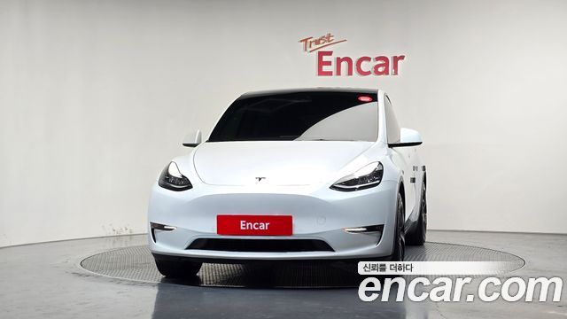 Tesla Model Y 2021 — photo 3