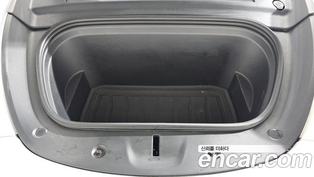 Tesla Model Y 2021 — photo 6
