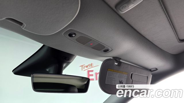 Tesla Model Y 2021 — photo 19