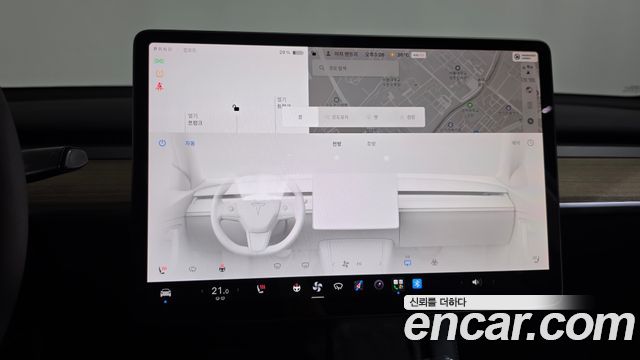 Tesla Model Y 2023 — photo 18