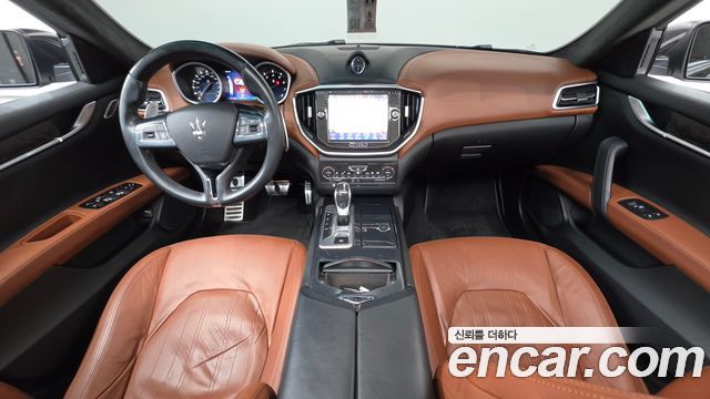 Maserati Ghibli 2014 — photo 7