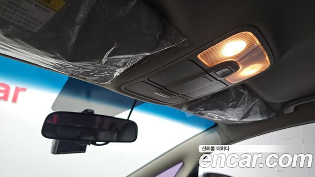 Kia Carens 2015 — photo 18
