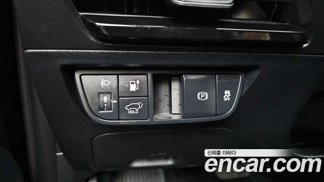 Kia EV6 2022 — photo 24