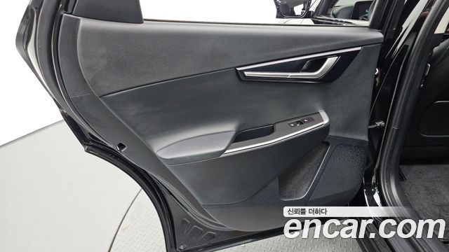 Kia EV6 2022 — photo 15