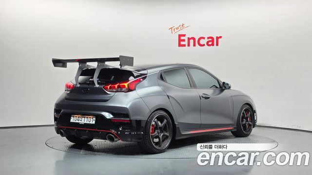 Hyundai Veloster 2021 — photo 2