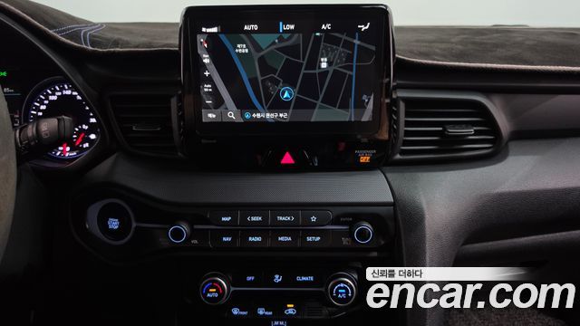 Hyundai Veloster 2021 — photo 20