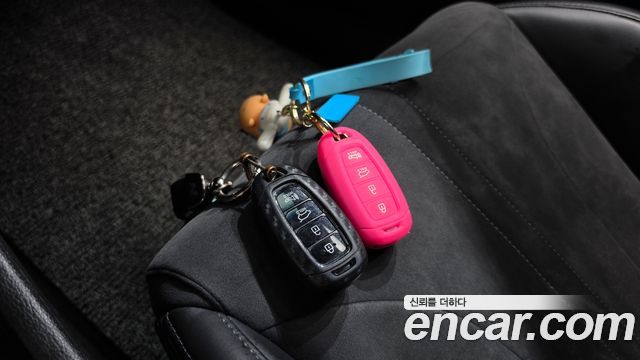Hyundai Veloster 2021 — photo 23