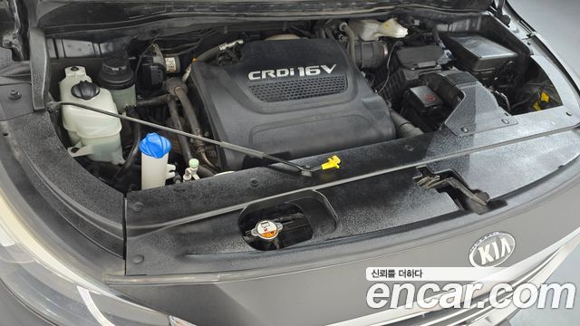 Kia Canival 2015 — photo 6
