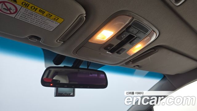 Kia Canival 2015 — photo 15