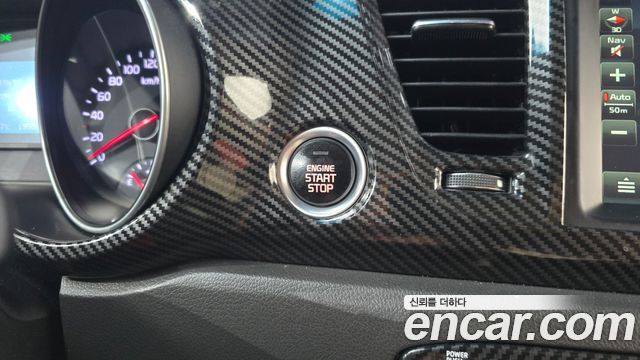 Kia Canival 2015 — photo 17