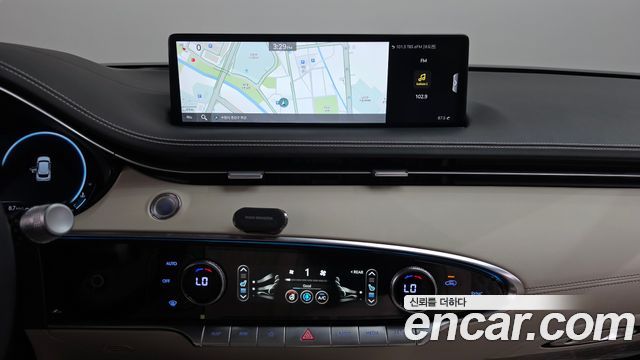 Genesis GV70 2024 — photo 18