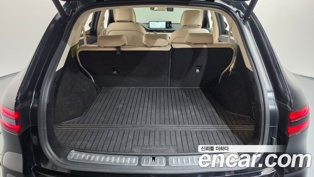 Genesis GV70 2024 — photo 23