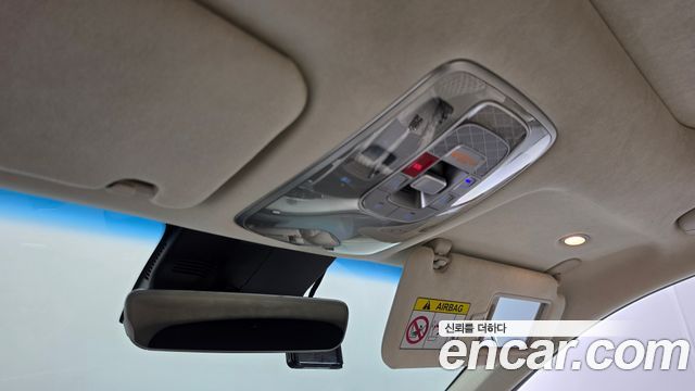 Genesis GV70 2024 — photo 26