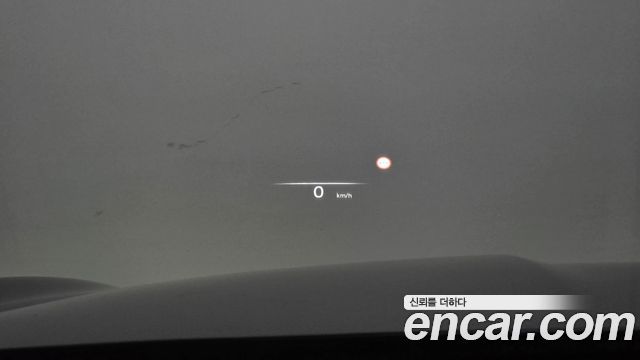 Genesis GV70 2024 — photo 32