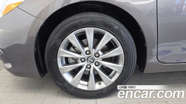 Toyota Camry 2016 — photo 5