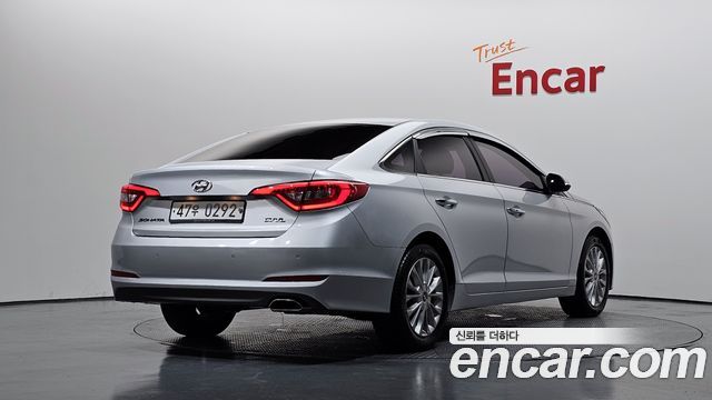 Hyundai Sonata 2016 — photo 2