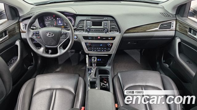 Hyundai Sonata 2016 — photo 10