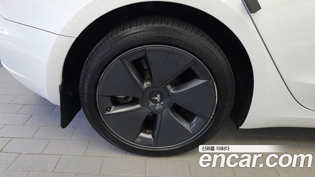 Tesla Model 3 2022 — photo 5
