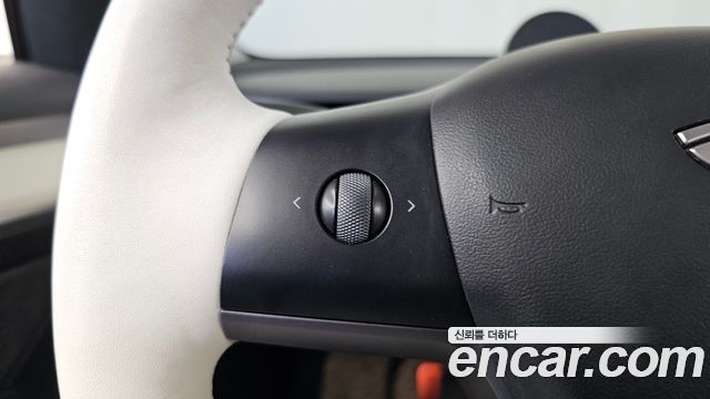 Tesla Model 3 2022 — photo 32