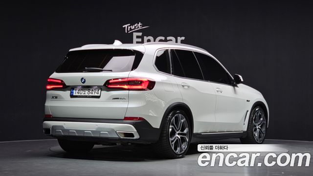 BMW X5 2023 — photo 2