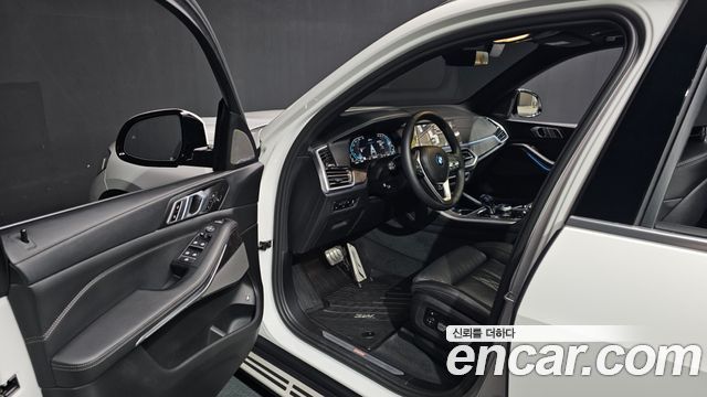 BMW X5 2023 — photo 13