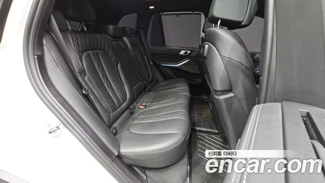 BMW X5 2023 — photo 17